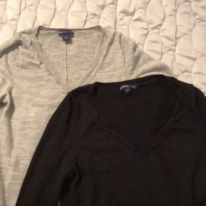 Set of 2 Gap Maternity Size Small Wool Sweaters